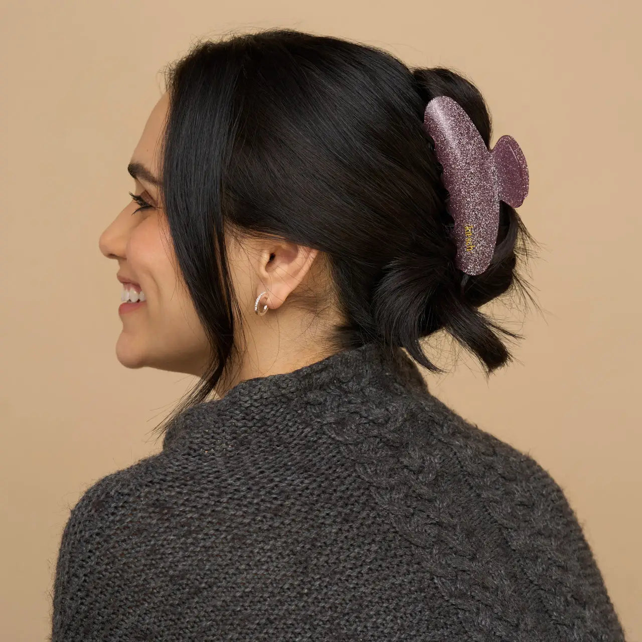 KITSCH Holiday Pink Glitter Claw Clip