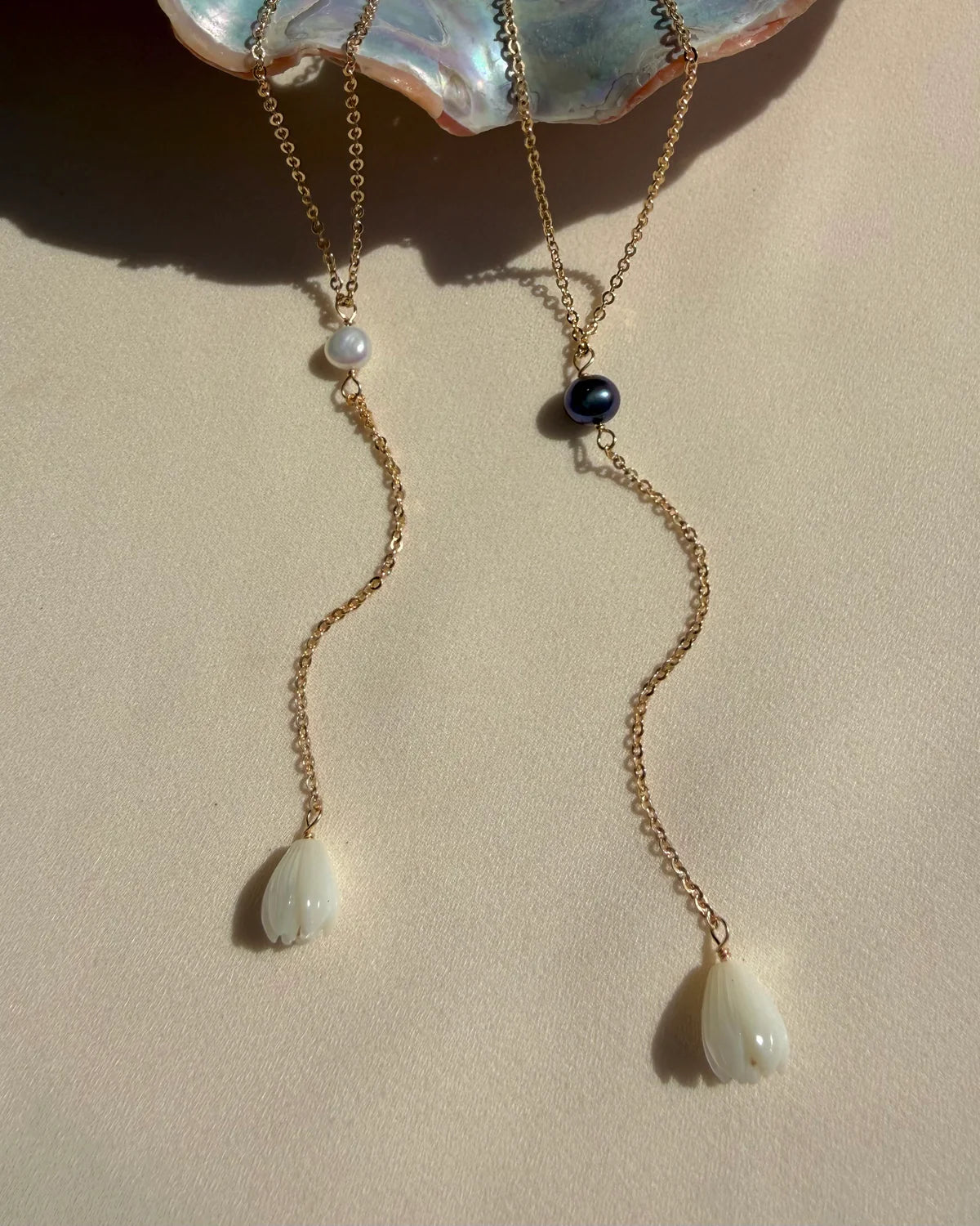 In Situ Penelope Pearl Lariat Necklace 14K gf