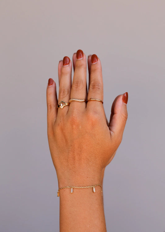 JAXKELLY BAGUETTE CHAMPAGNE DROP BRACELET