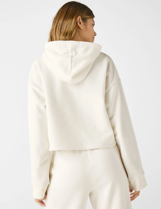 BEYOND YOGA HAPINESS CROPPED HOODIE FRESH SNOW