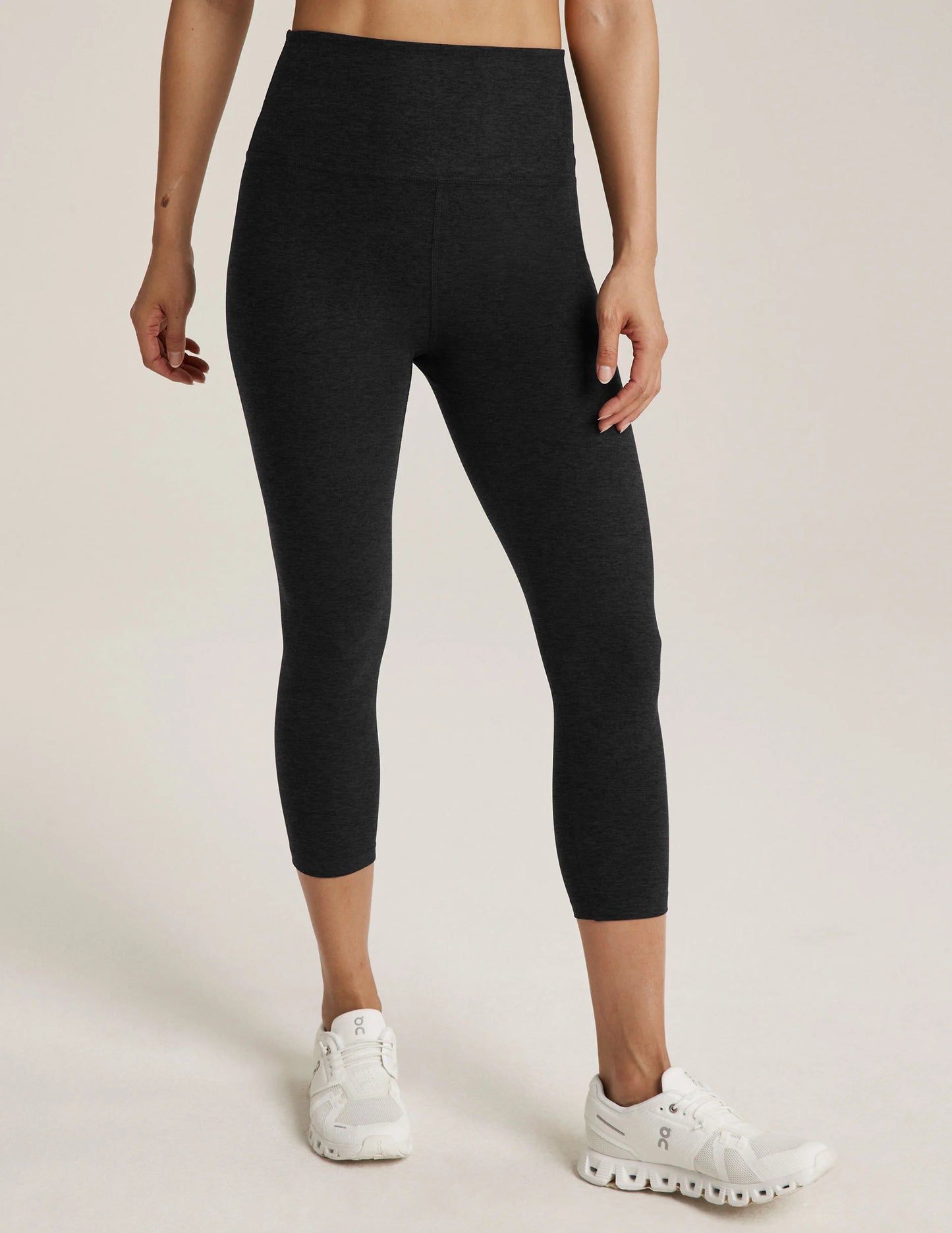BEYOND YOGA SPACEDYE WALK & TALK HIGH WAISTED CAPRI LEGGING DARKEST NIGHT