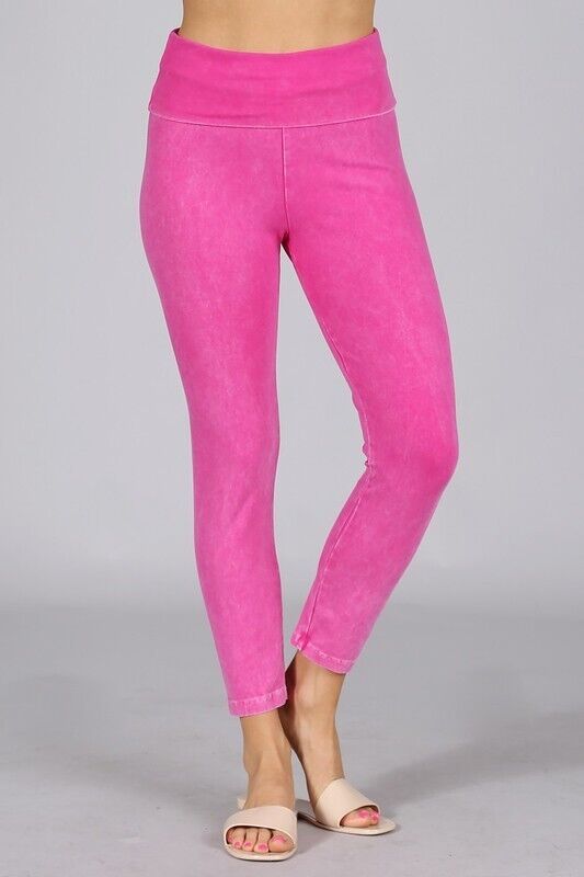 CHATOYANT MINERAL WASH ROLL DOWN CAPRI BUBBLEGUM PINK