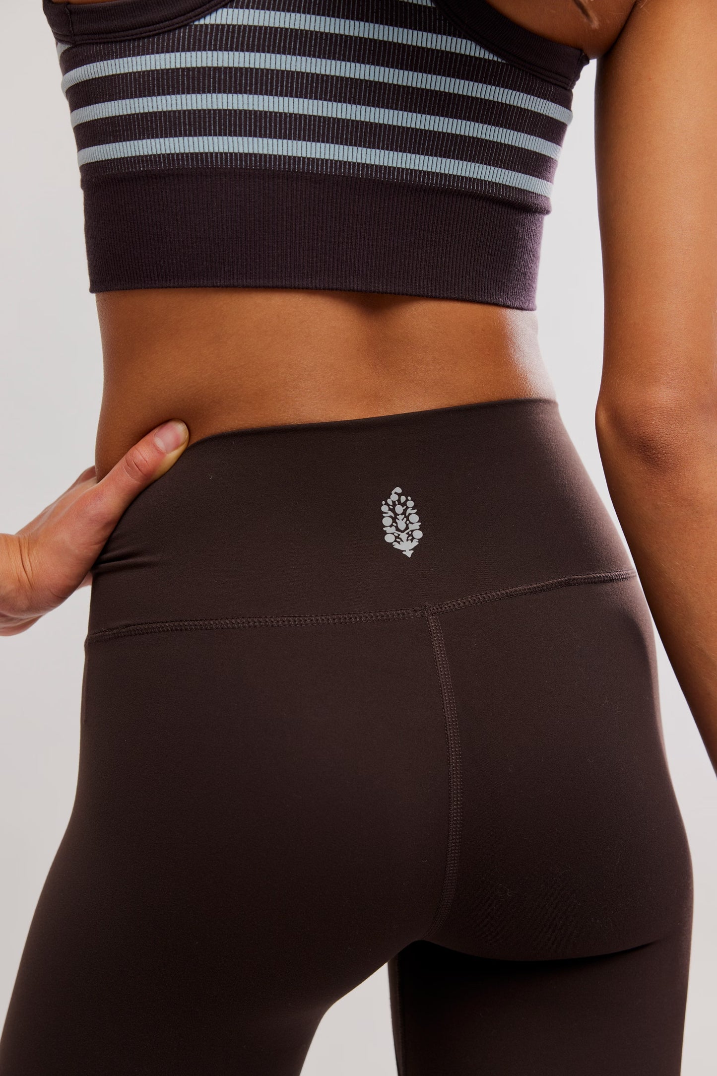 FREE PEOPLE NEVER BETTER LEGGING CHOCOLATE