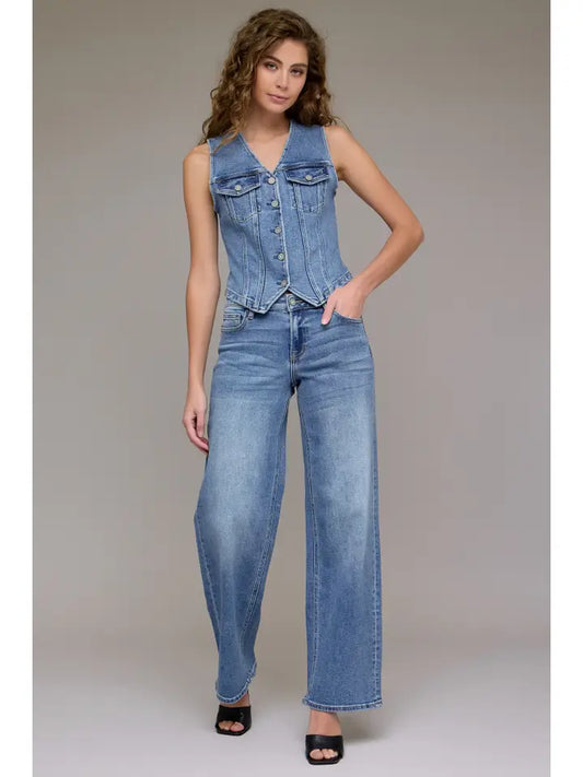 HIDDEN JEAN MID RISE CLEAN LOGAN DAD JEAN MEDIUM WASH 33 " INSEAM