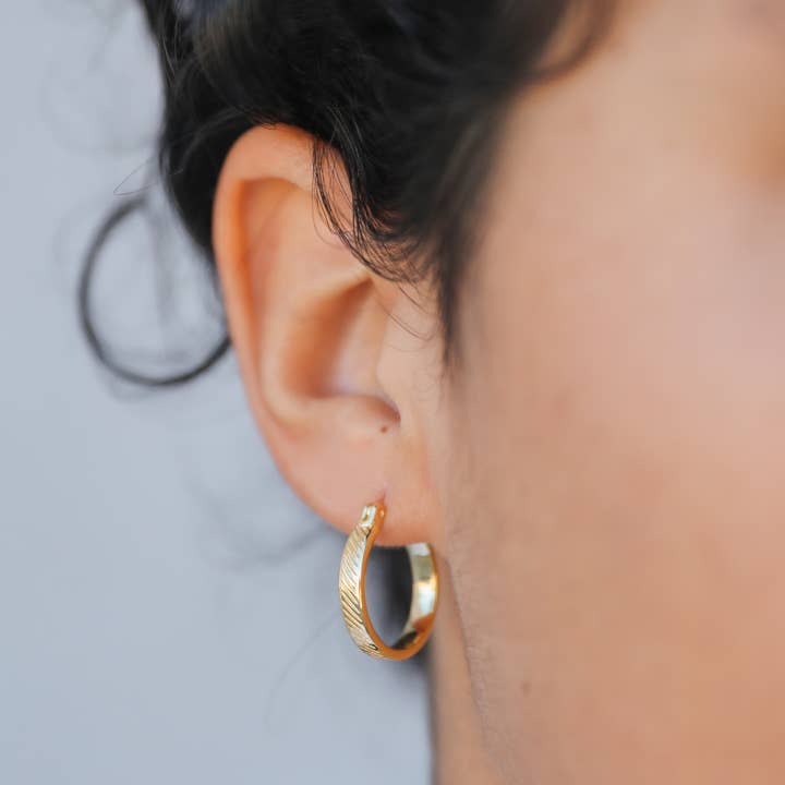 JAXKELLY Gold Hoop Textured Earrings