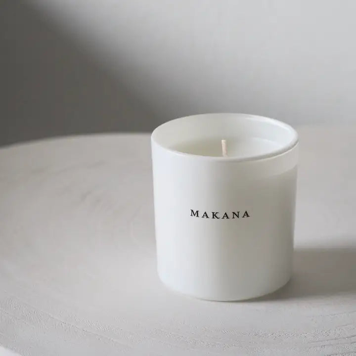 MAKANA CANDLE MAGIC HOUR CANDLE 6.5 OUNCE