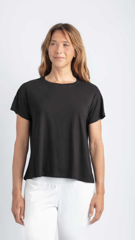 MILA SHORT SLEEVE MADI ORGANIC SOFT RIB BAMBOO CROP TEE BLACK