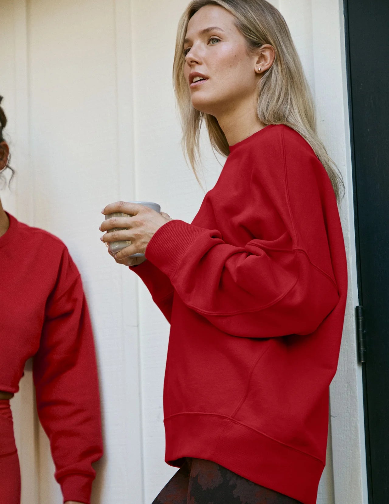 BEYOND YOGA LUXEFLEECE OVERSIZED SWEATSHIRT HOLLY RED