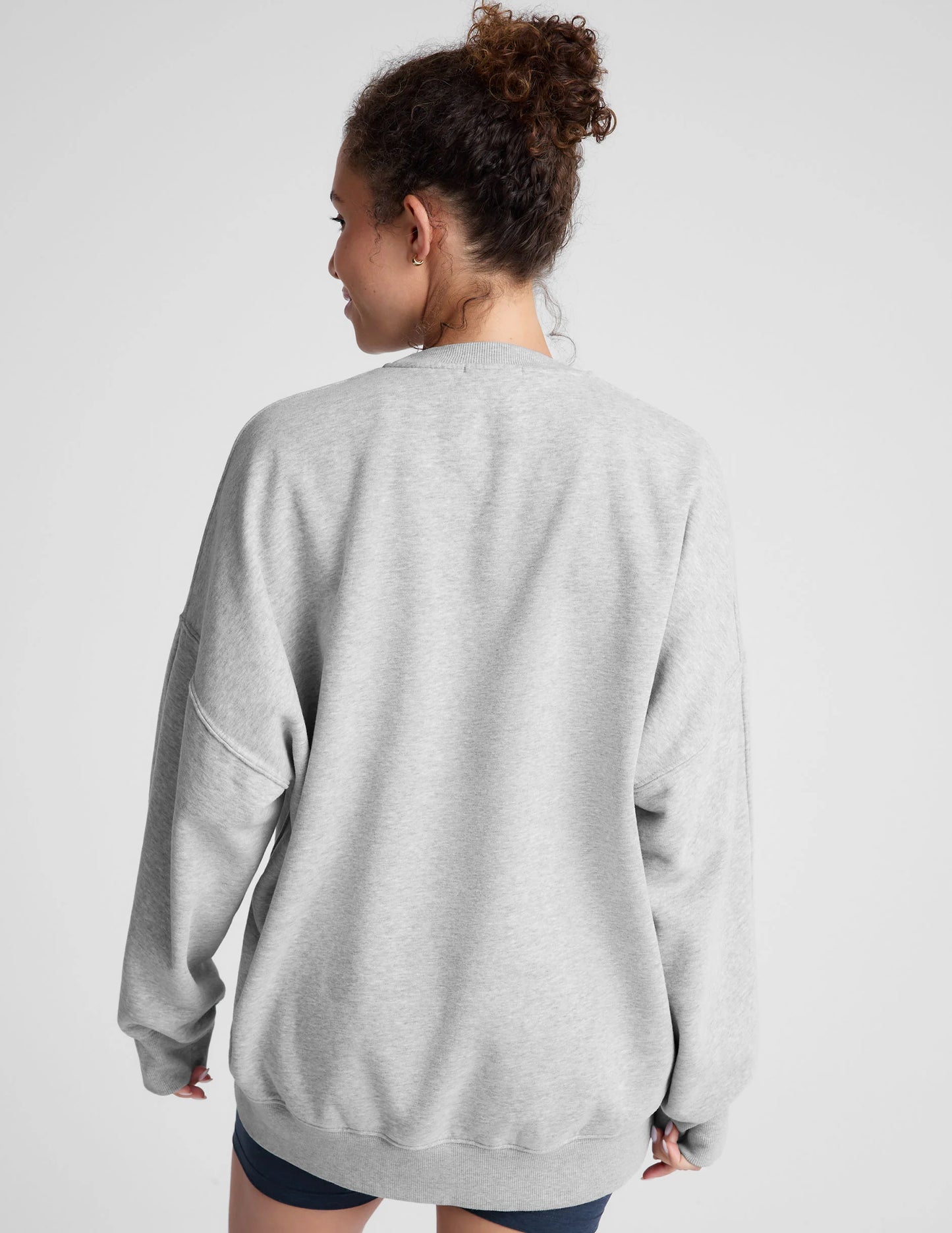 BEYOND YOGA LUXEFLEECE OVERSIZED SWEATSHIRT HEATHER GRAY