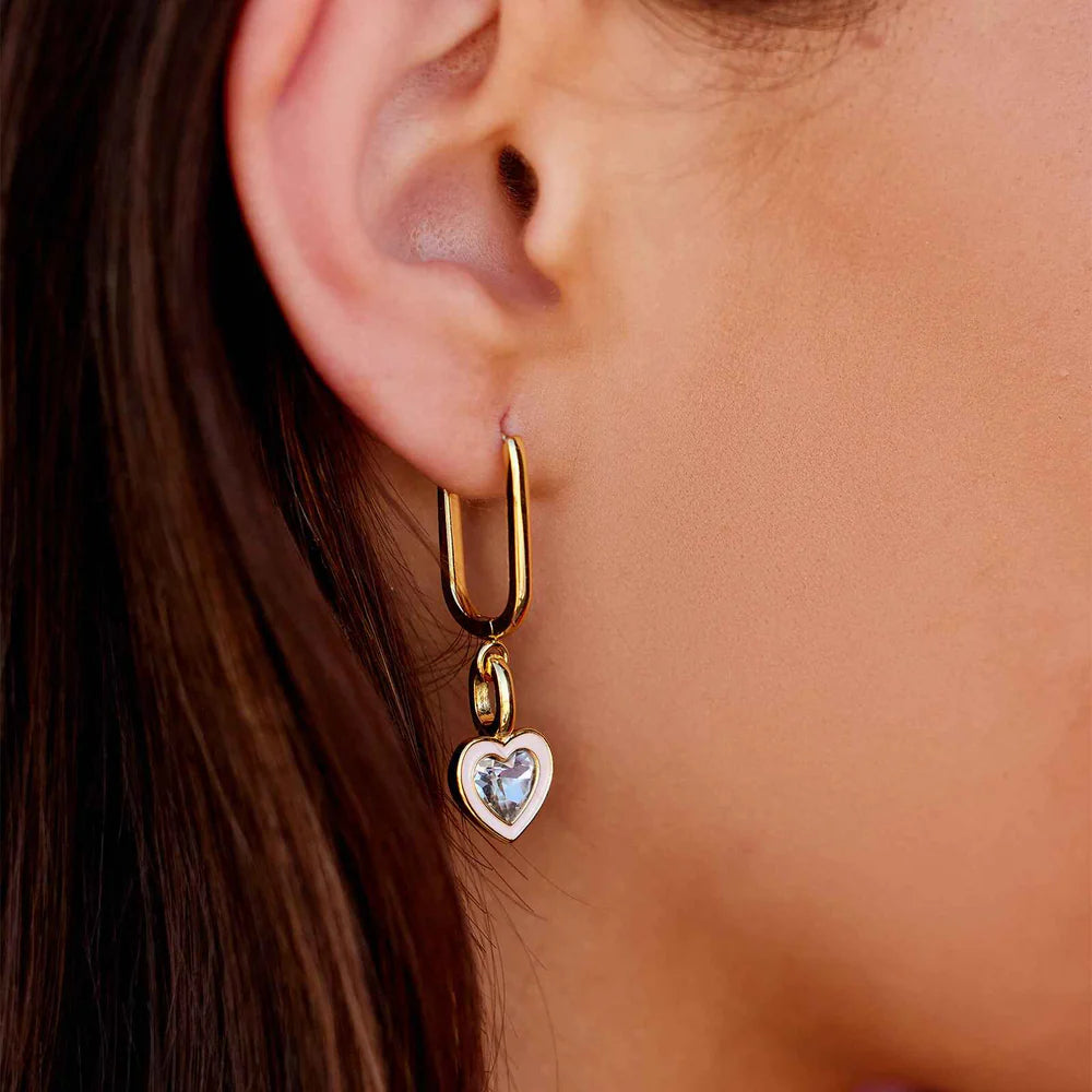 PURA VIDA HARPER STONE AND ENAMEL HEART CHARM