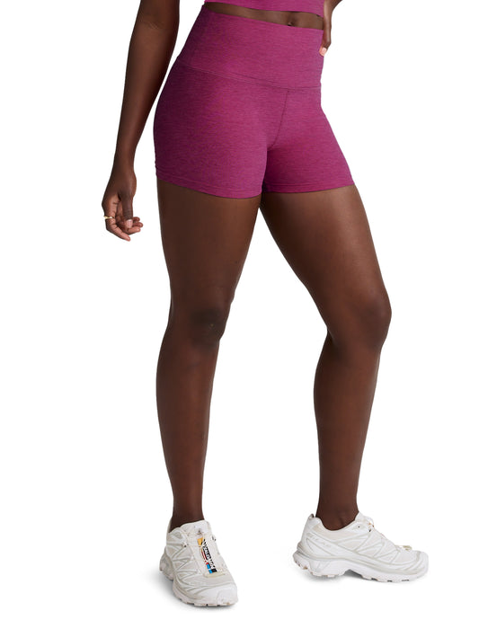 BEYOND YOGA SPACEDYE KEEP PACE 3" SHORT MAGENTA HEATHER