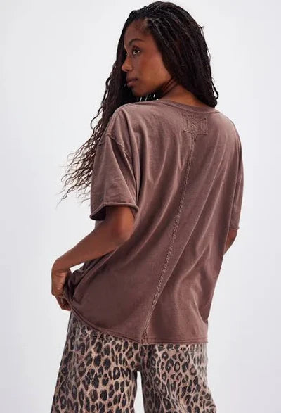 FREE PEOPLE NINA V NECK TEE UMBER EARTH