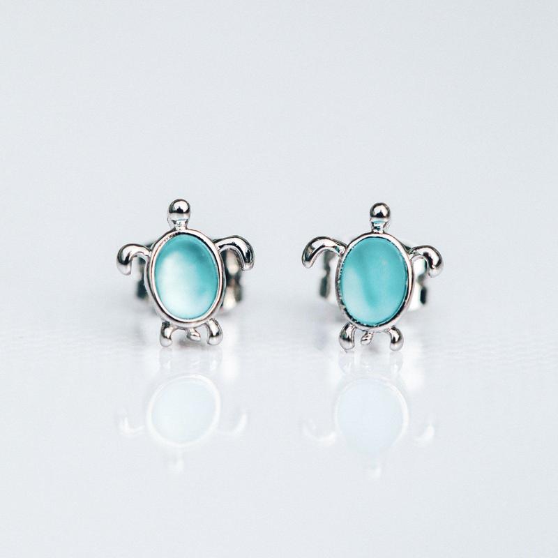 PURA VIDA SEA TURTLE EARRINGS SILVER