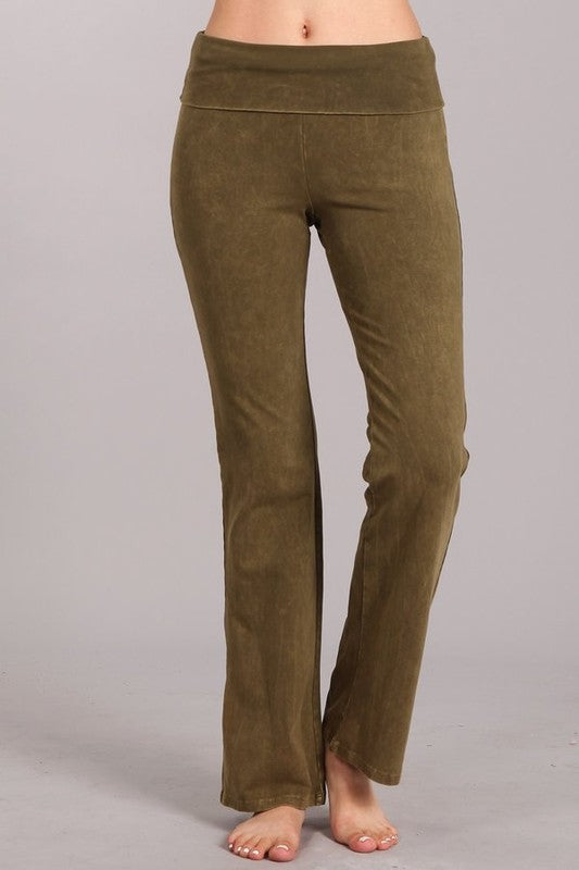 CHATOYANT MINERAL WASH BOOTCUT FLARE ROLL DOWN PANT PALE OLIVE