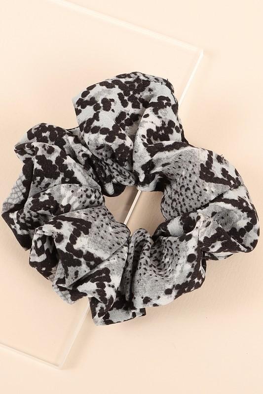 AVENUE ZOE SNAKE PRINT HAIR SCRUNCHIE