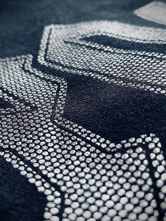 EDEN ASHRAM YOGA TOUR GLITTER 3.0 ROLLED SLEEVE TOUR TEE STONEWASH BLACK