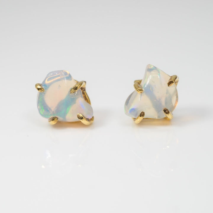 LESLIE FRANCESCA RAW PRONG OPAL STUDS WHITE 657