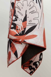 NOMADIX YOGA TOWEL JUNGLE CAT PINK