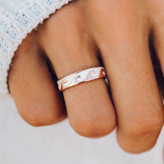 PURA VIDA REVERSIBLE WAVE RING ROSE GOLD