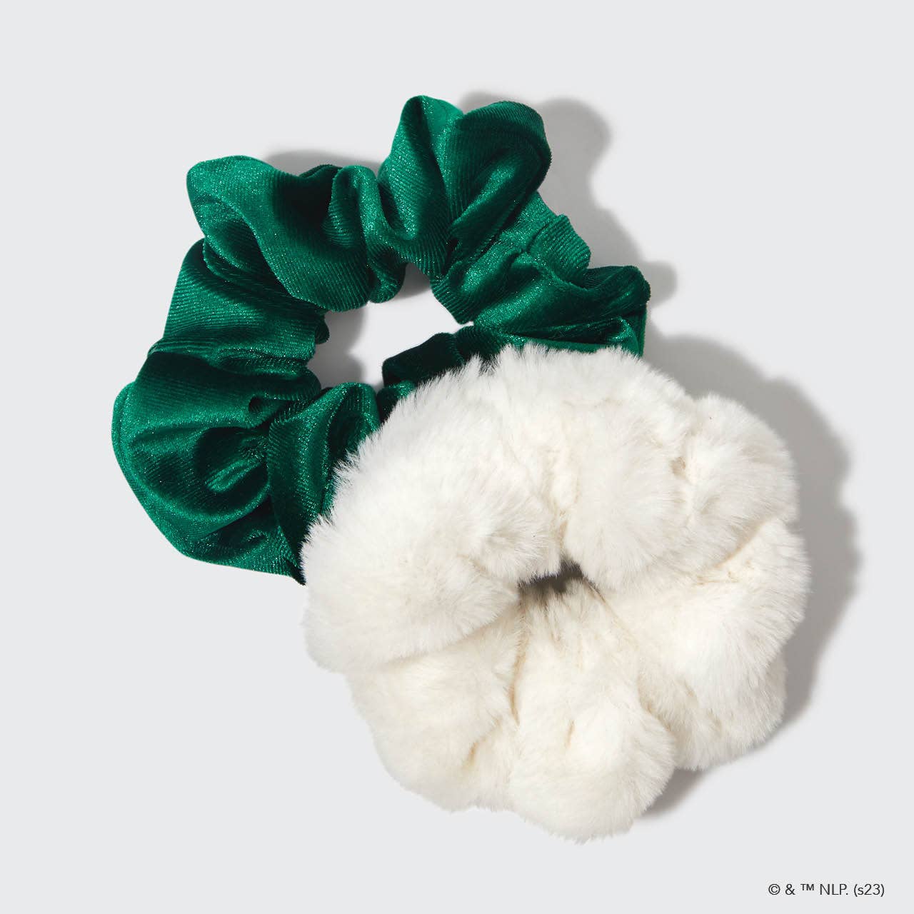 SALE KITSCH Elf X Kitsch Scrunchies 2pc - White & Green