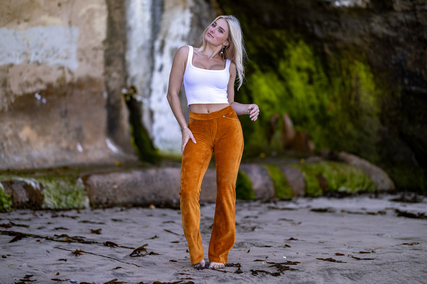 GODDESSWEAR CORDUROY CLASSIC FLARE PANT HIGH WAIST 886