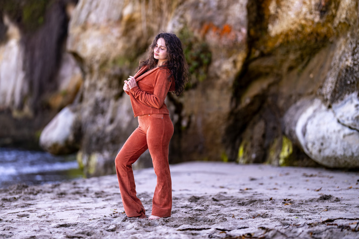 GODDESSWEAR CORDUROY CLASSIC FLARE PANT HIGH WAIST 886