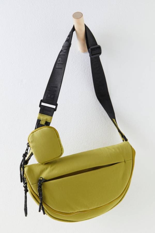 FREE PEOPLE HIT THE TRAILS SLING BAG OLIVE