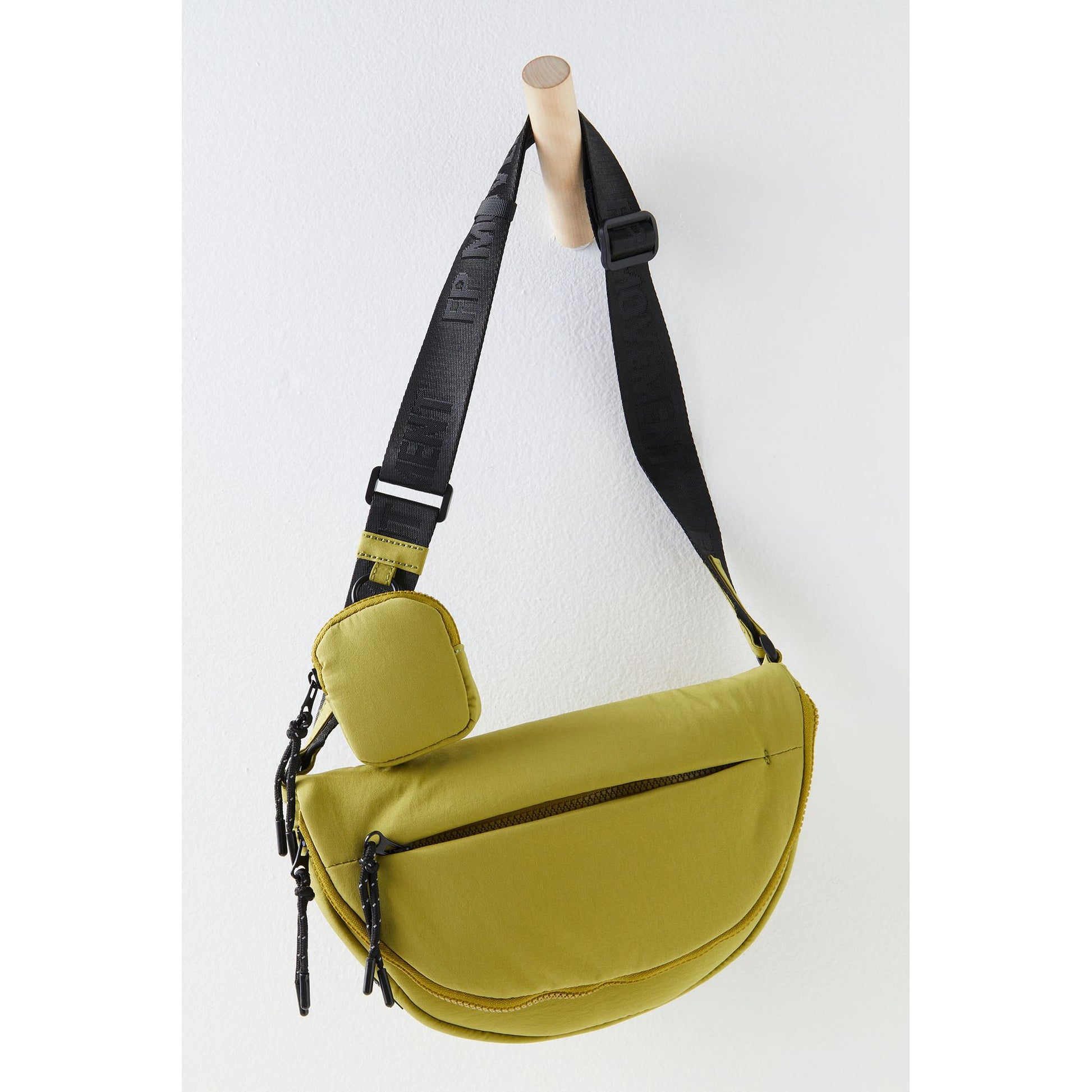 FREE PEOPLE HIT THE TRAILS SLING BAG OLIVE