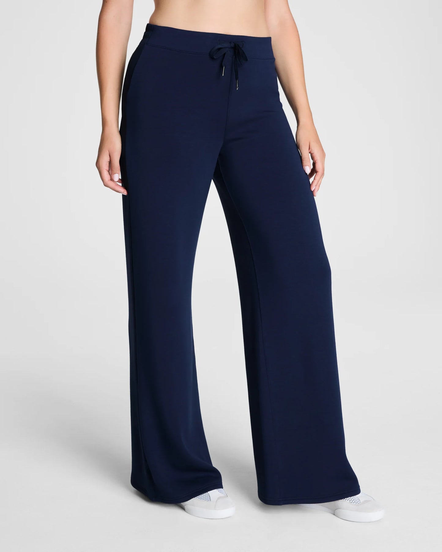 SPANX AIR ESSENTIALS WIDE LEG PANTS  TIMELESS NAVY