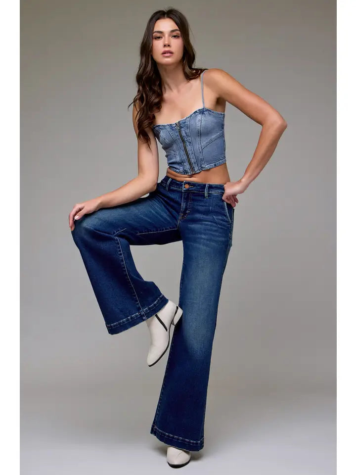 HIDDEN JEAN 33" INSEAM LOW RISE HAPPI COMFORT FLARE TROUSER DARK WASH