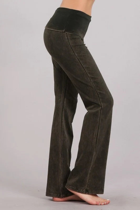 CHATOYANT MINERAL WASH BOOTCUT FLARE ROLL DOWN PANT DARK MOSS