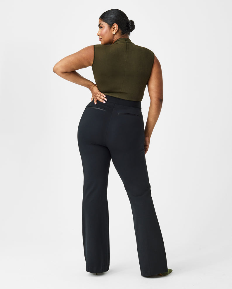 SPANX The Perfect Pant, Slim Straight in Black. Size XS, M.