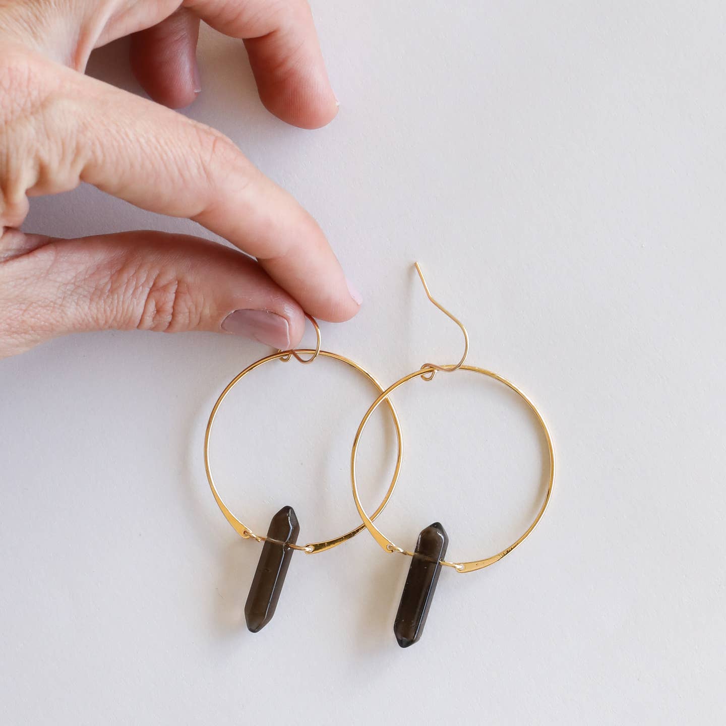 JAXKELLY SMOKY QUARTZ HOOPS