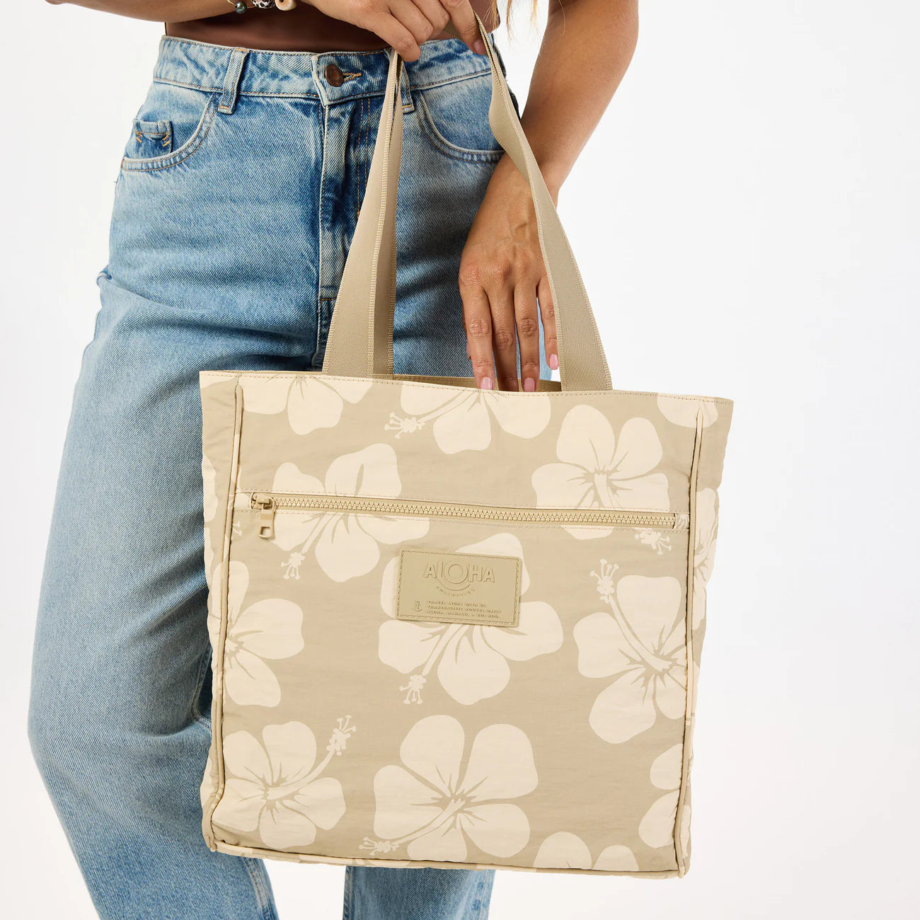 ALOHA COLLECTION Hana Hou Daily Tote Creme/Dune 2