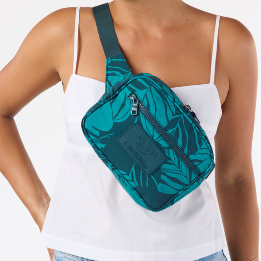 ALOHA COLLECTION Haunani Hip Pack Dark Teal