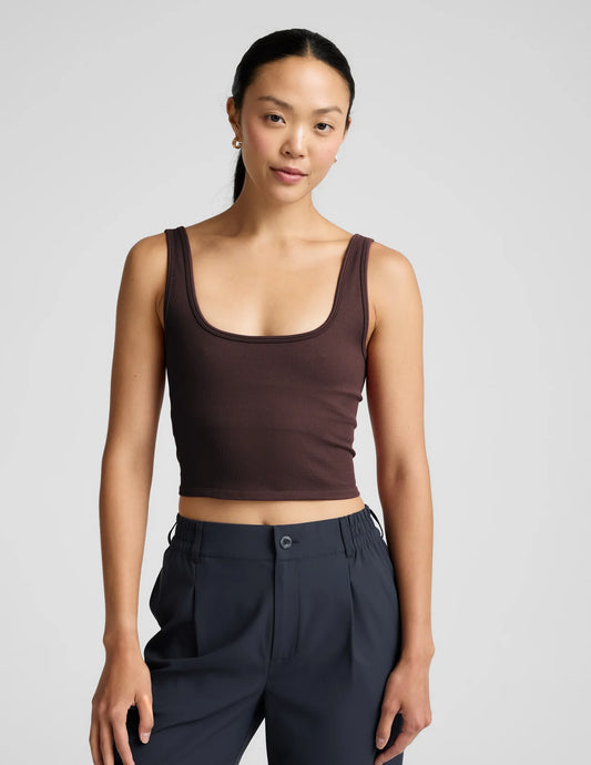 BEYOND YOGA KEEP IT COOL SEAMLESS CROPPED TANK ICED MOCHA
