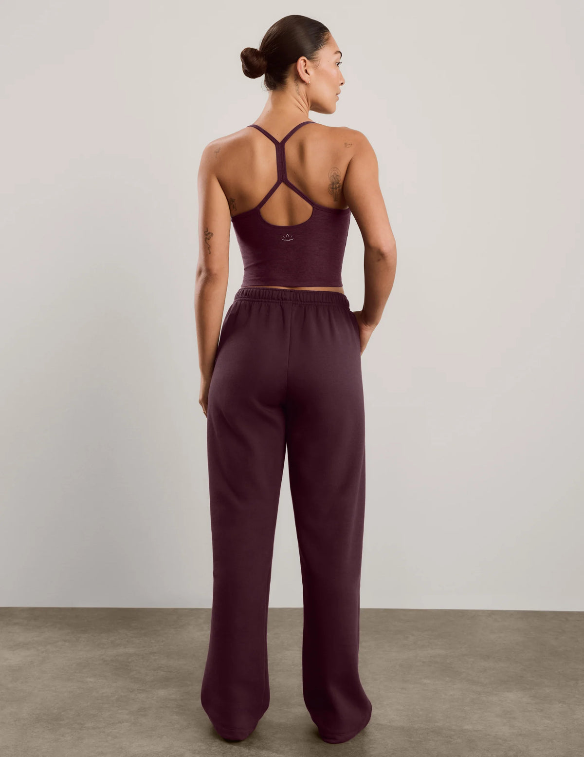 BEYOND YOGA LUXEFLEECE 2.0 STRAIGHT LEG &nbsp;SWEATPANT CABERNET HEATHER