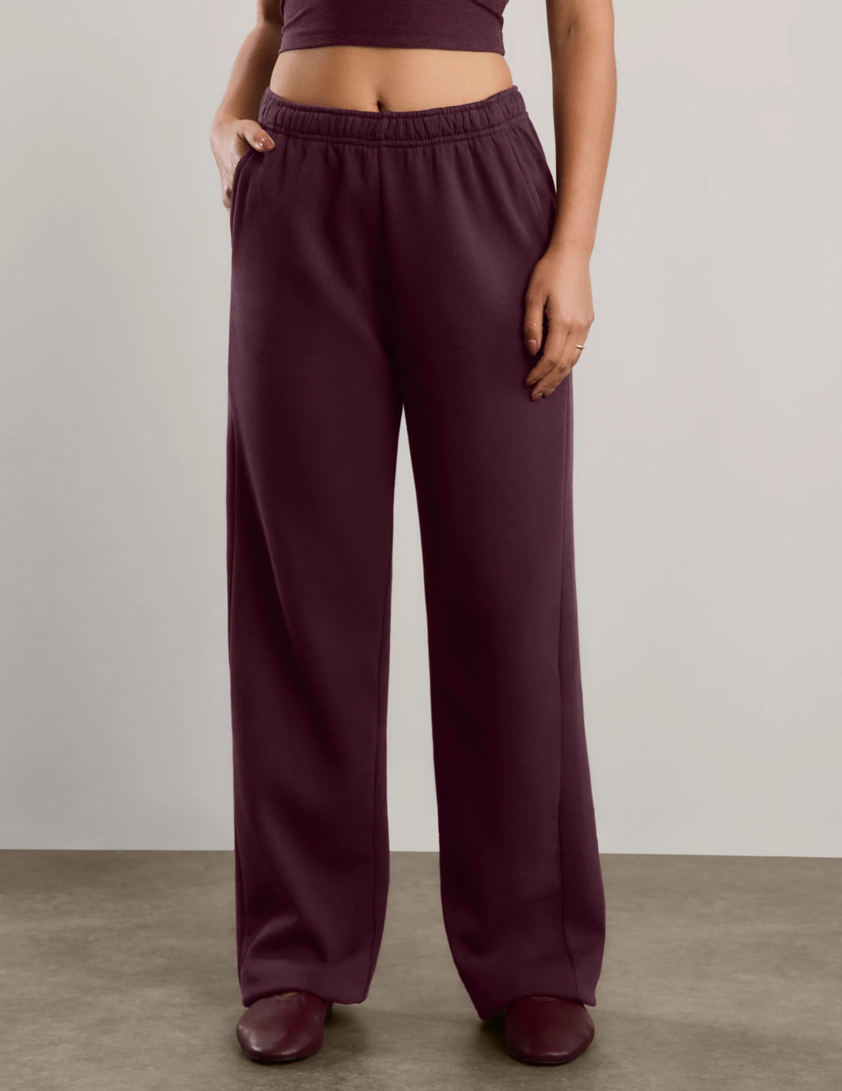 BEYOND YOGA LUXEFLEECE 2.0 STRAIGHT LEG &nbsp;SWEATPANT CABERNET HEATHER