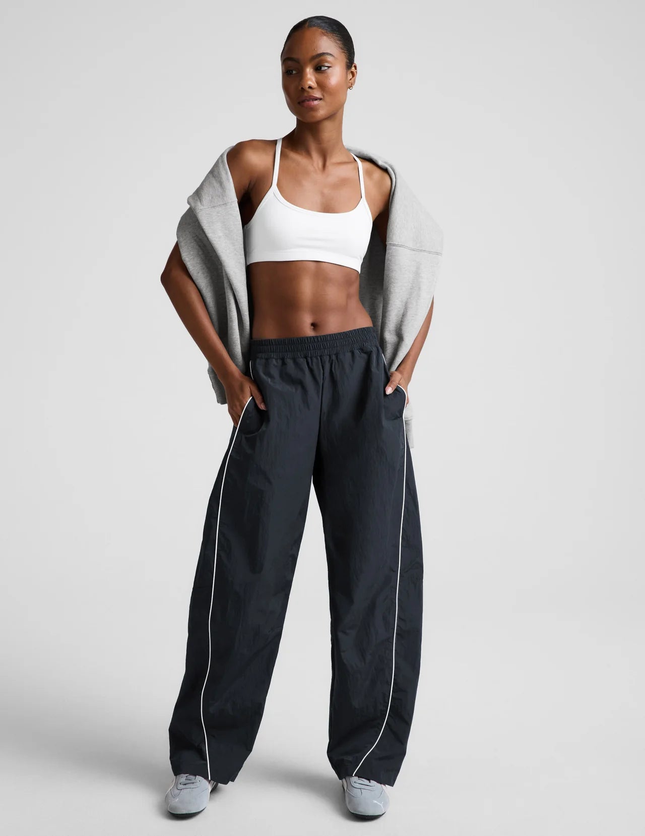 xBEYOND YOGA Limitless Mid-Rise Barrel Leg Pant Nocturnal Navy