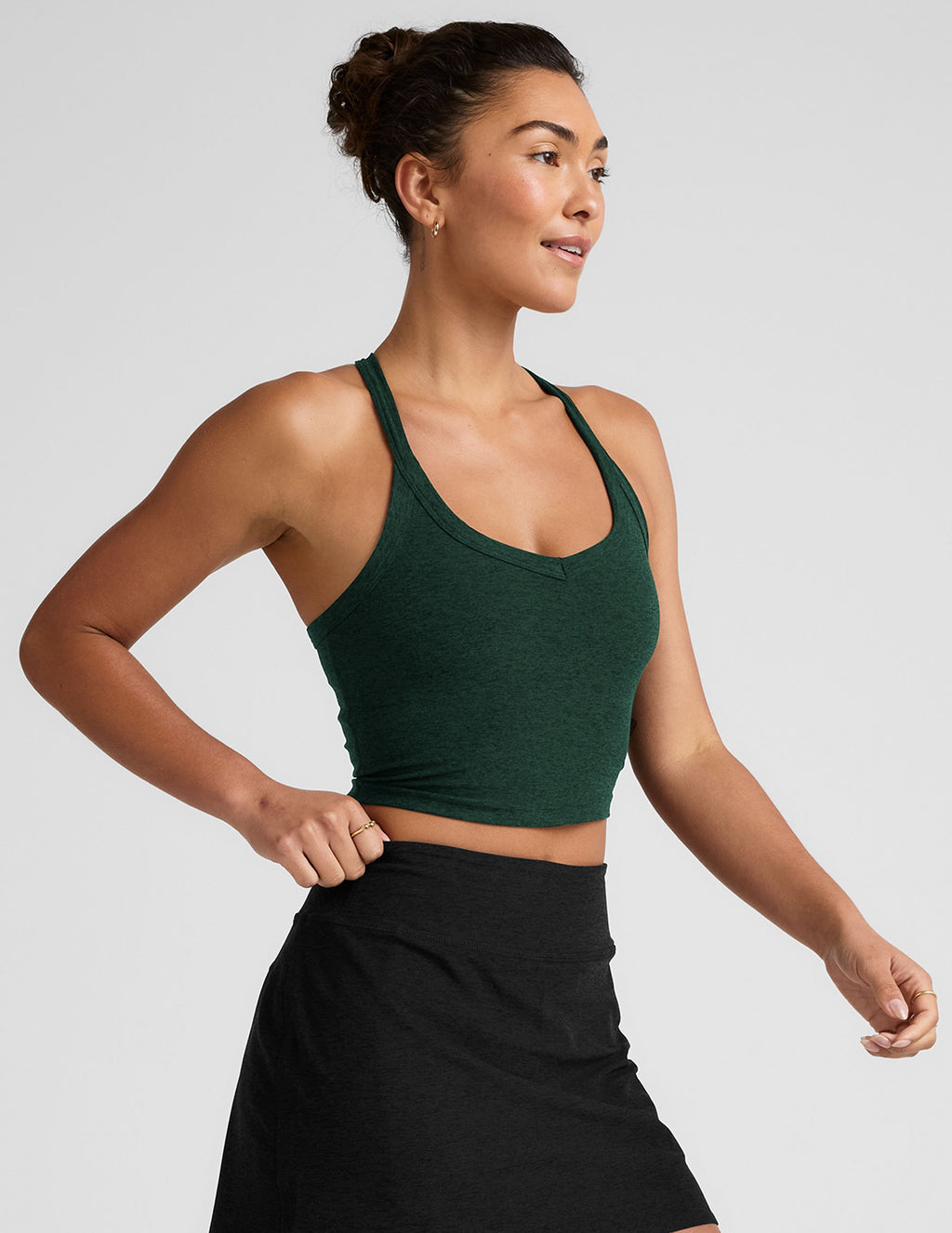 BEYOND YOGA ON THE UP CROPPED TANK DARK SPRUCE HEATHER