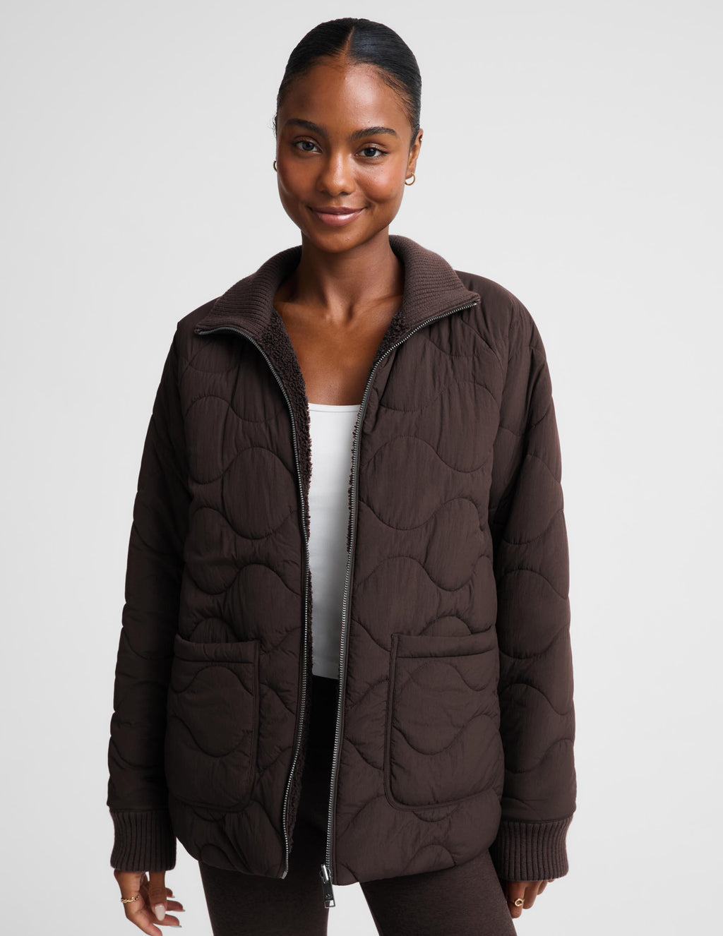 BEYOND YOGA ROAM QUILTED REVERSIBLE JACKET DARK CHOCOLATE