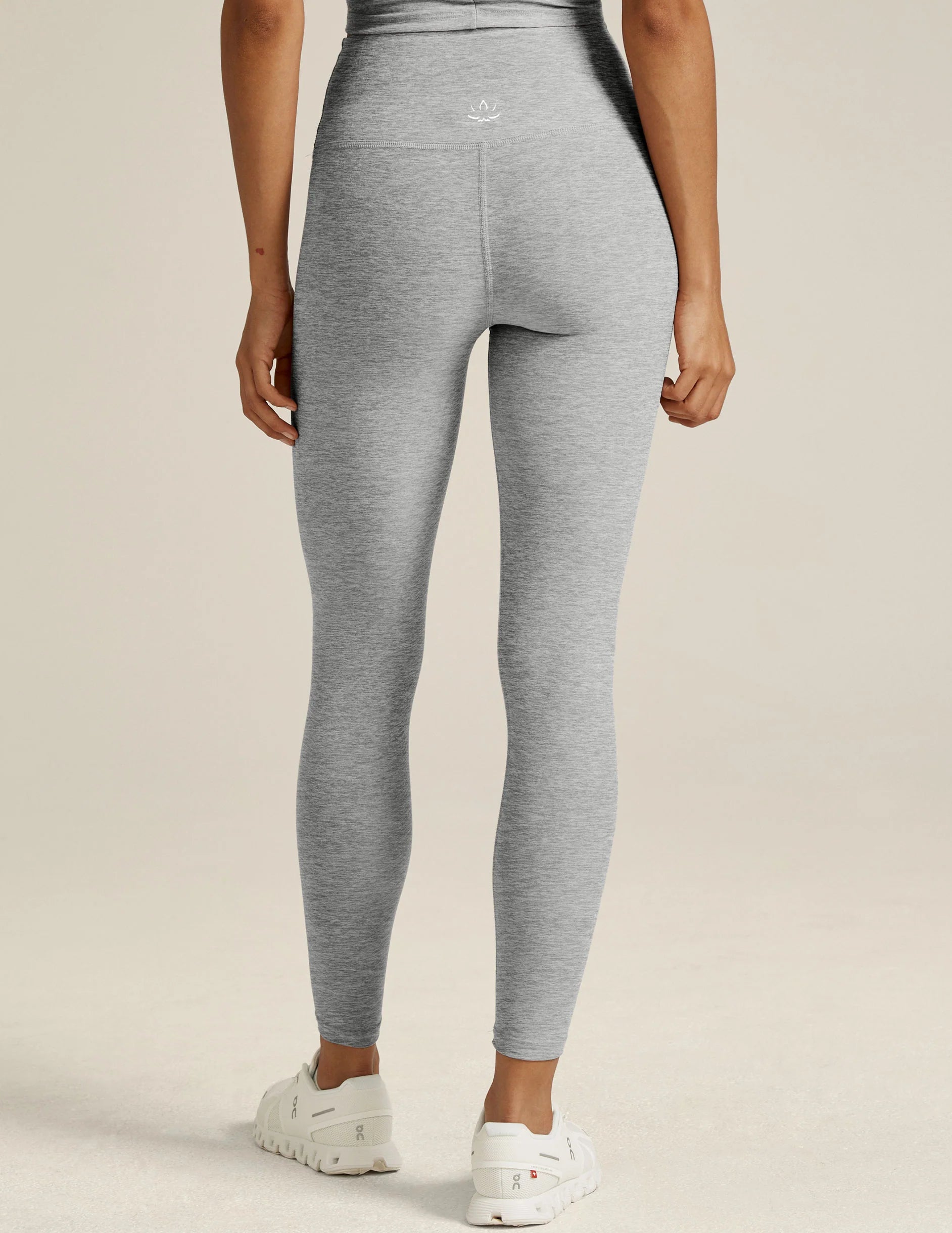 BEYOND YOGA SPACEDYE CAUGHT IN THE MIDI HIGH WAIST LEGGING SILVER MIST