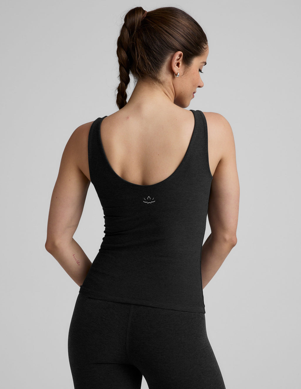 BEYOND YOGA SPACEDYE GOOD DAY CLASSIC TANK DARKEST NIGHT