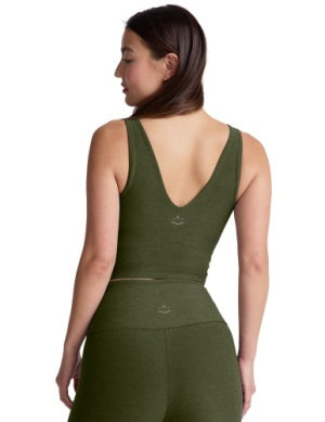 BEYOND YOGA SPACEDYE GOOD DAY CROPPED TANK ARMY GREEN HEATHER