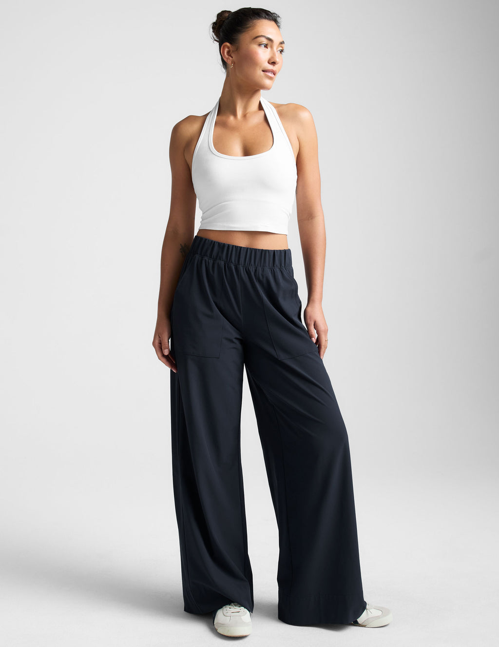 BEYOND YOGA SPACEDYE WELL ROUNDED CROPPED HALTER TOP CLOUD WHITE
