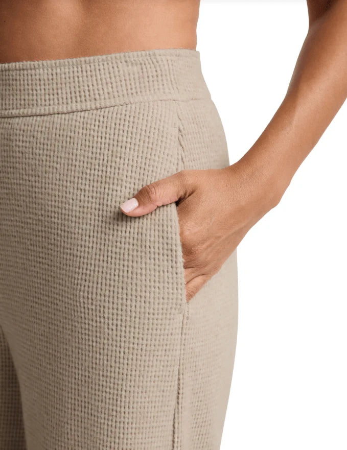  BEYOND YOGA REST DAY WAFFLE LEG PANT OATMEAL