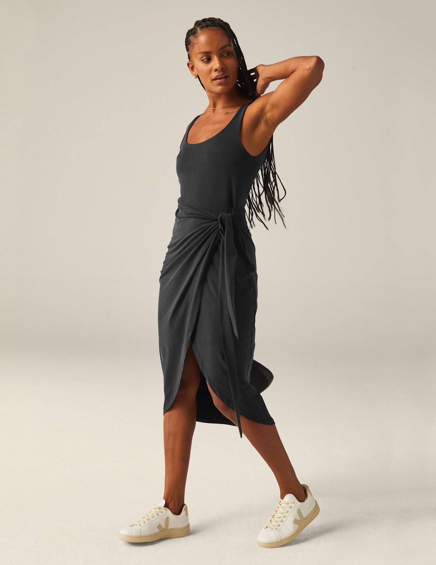 BEYOND YOGA INTRIGUE MIDI DRESS BLACK