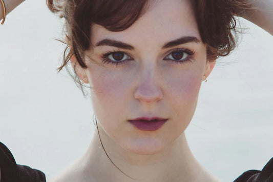 Desert Moon Design Hund Studs Sterling Silver