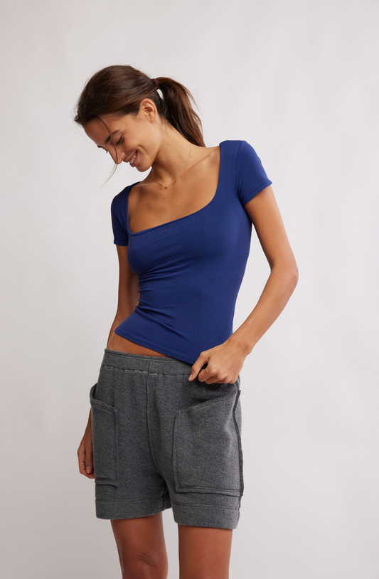 FREE PEOPLE CLEAN LINES BABY TEE INDIGO PURA