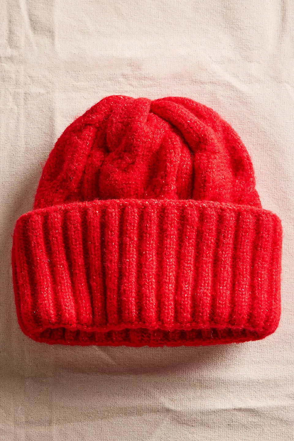 FREE PEOPLE COASTLINE BEANIE BRIGHT RED